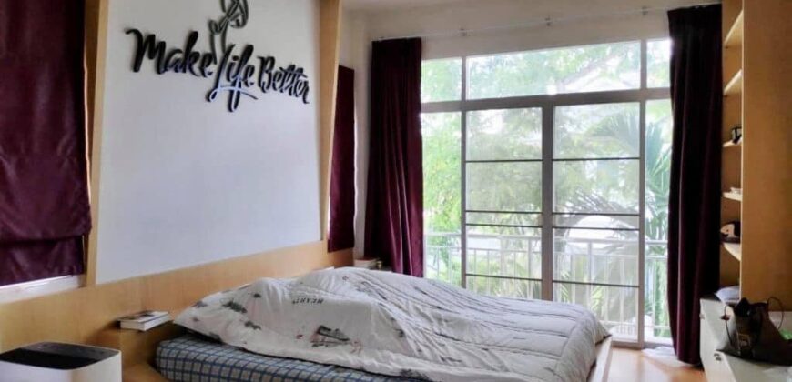 บ้านหลังใหญ่ในโครงการหมู่บ้านพิมุกต์ 4 ติดถนนวงแหวนรอบกลาง ต.สันพระเนตร อ.สันทราย