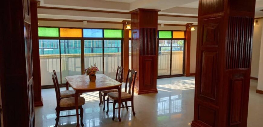 บ้านทรงไทย 2 ชั้น ต.ป่าแดด อ.เมืองเชียงใหม่ ใกล้ Central,Airport และยังมองเห็นวิวดอยสุเทพ