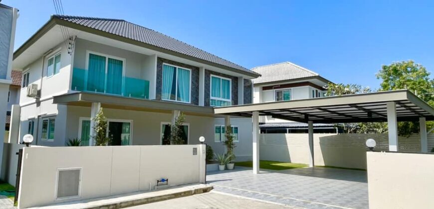 บ้านสร้างใหม่ 2 ชั้น โซนท่ารั้ว ต.สันปูเลย อ.ดอยสะเก็ด จ.เชียงใหม่ ใกล้ตลาดท่ารั้ว แยกแม่กวง Central Festival