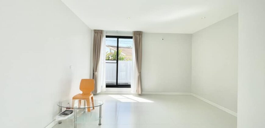 Pool Villa รีโนเวทใหม่ ต.หนองควาย อ.หางดง จ.เชียงใหม่ ใกล้แยกสะเมิง, พืชสวนโลก